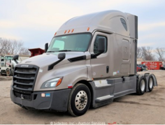 2019 Freightliner Cascadia TA Truck Tractor - High Rise Sleeper